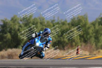 media/Nov-06-2022-SoCal Trackdays (Sun) [[208d2ccc26]]/Turn 7 Set 2 (1050am)/